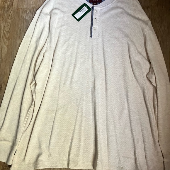 Sweatshirt - Picture 2 of 2